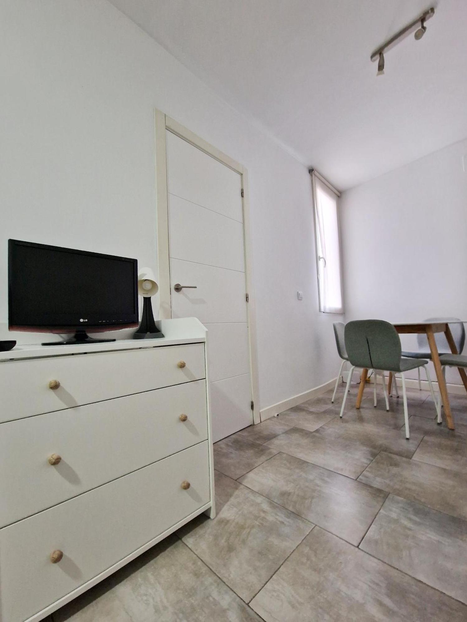 San Buenaventura Vistillas Apartamento Para Dos Apartment Madrid Luaran gambar