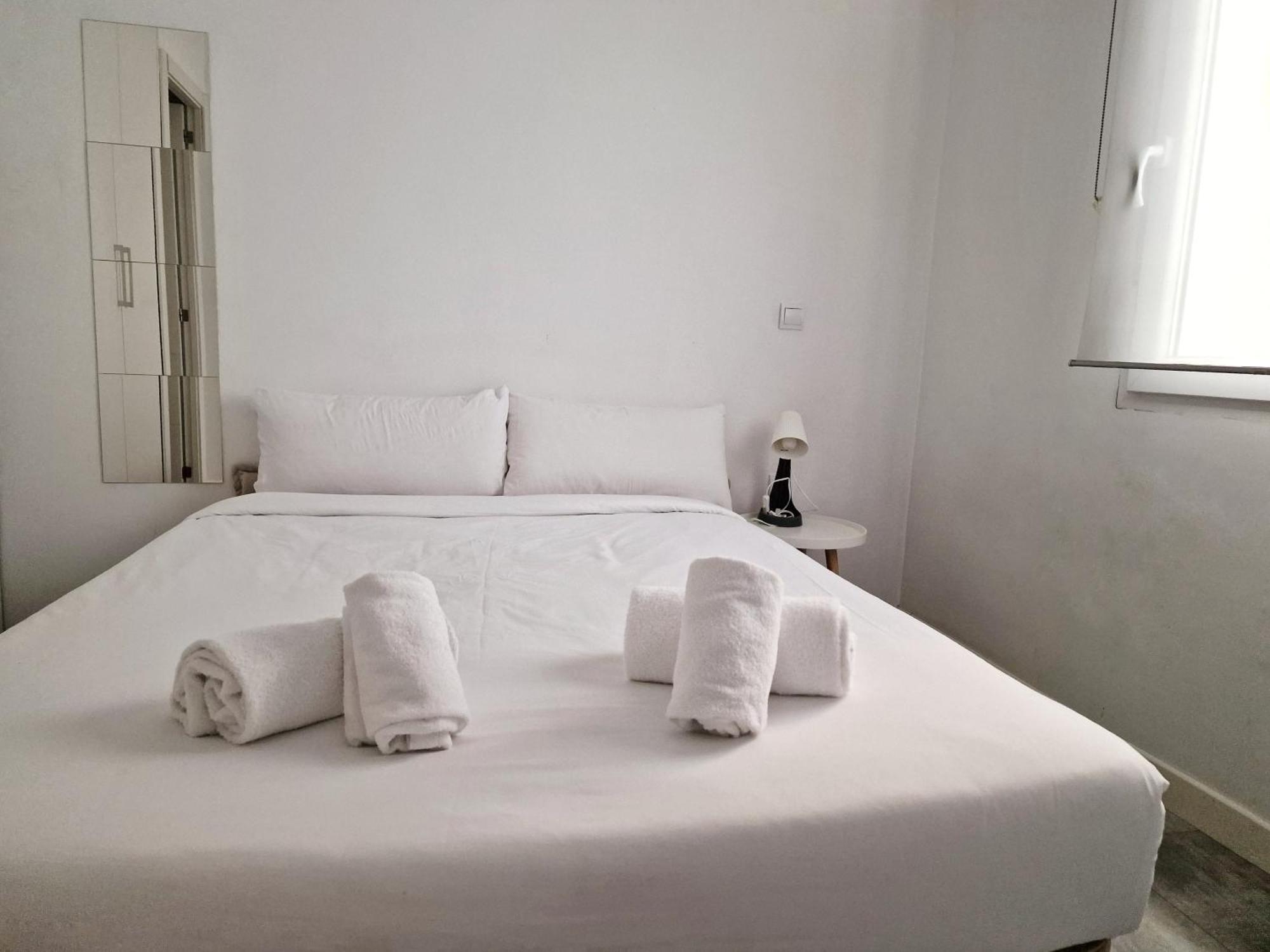 San Buenaventura Vistillas Apartamento Para Dos Apartment Madrid Luaran gambar